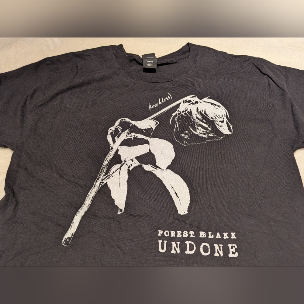Forest Blakk Undone Black Graphic T-Shirt. Size Lt.